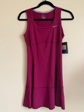 ** BNWT** NIKE TENNIS DRESS